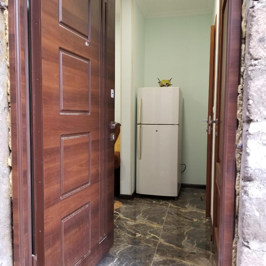 Appartamento Maria Erevan Esterno foto