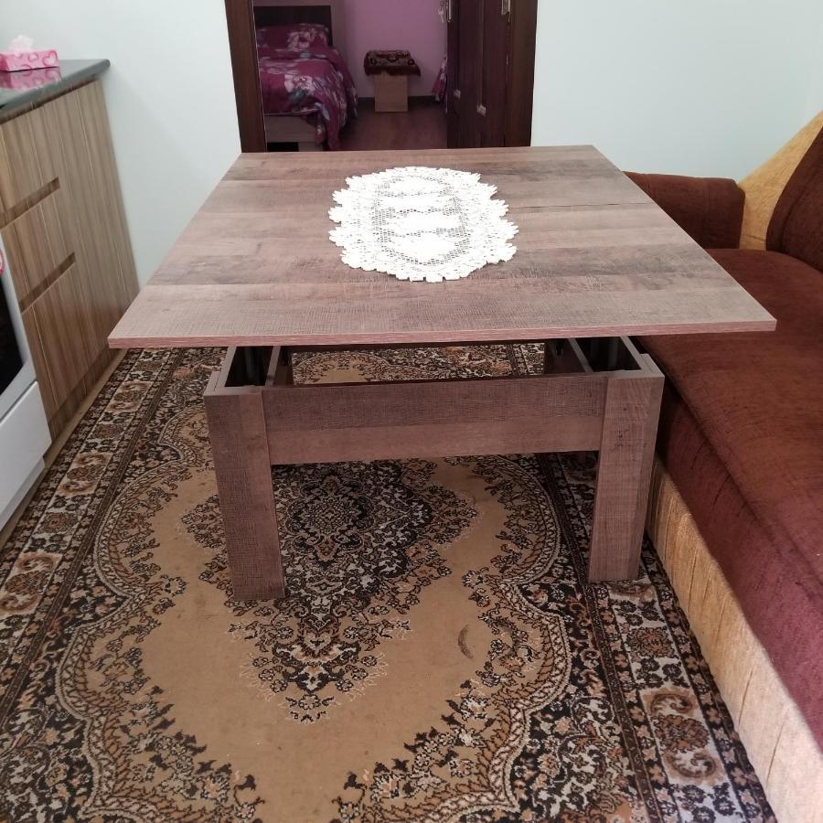 Appartamento Maria Erevan Esterno foto
